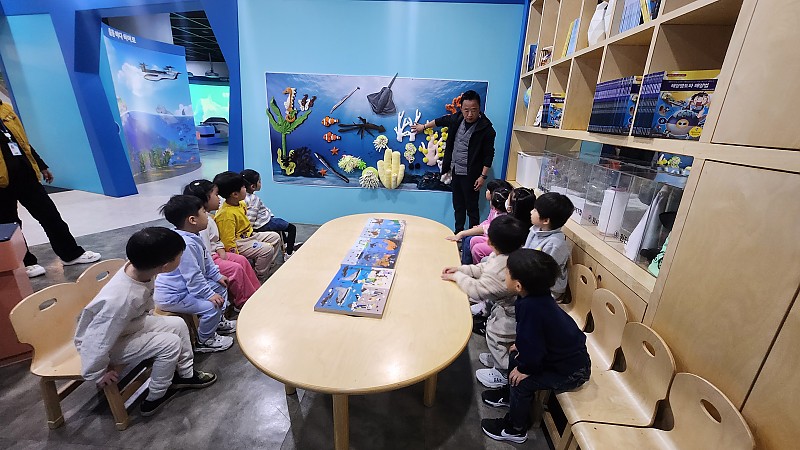 9c932af02a94d2e1d54d8b683fcdad52_1761811